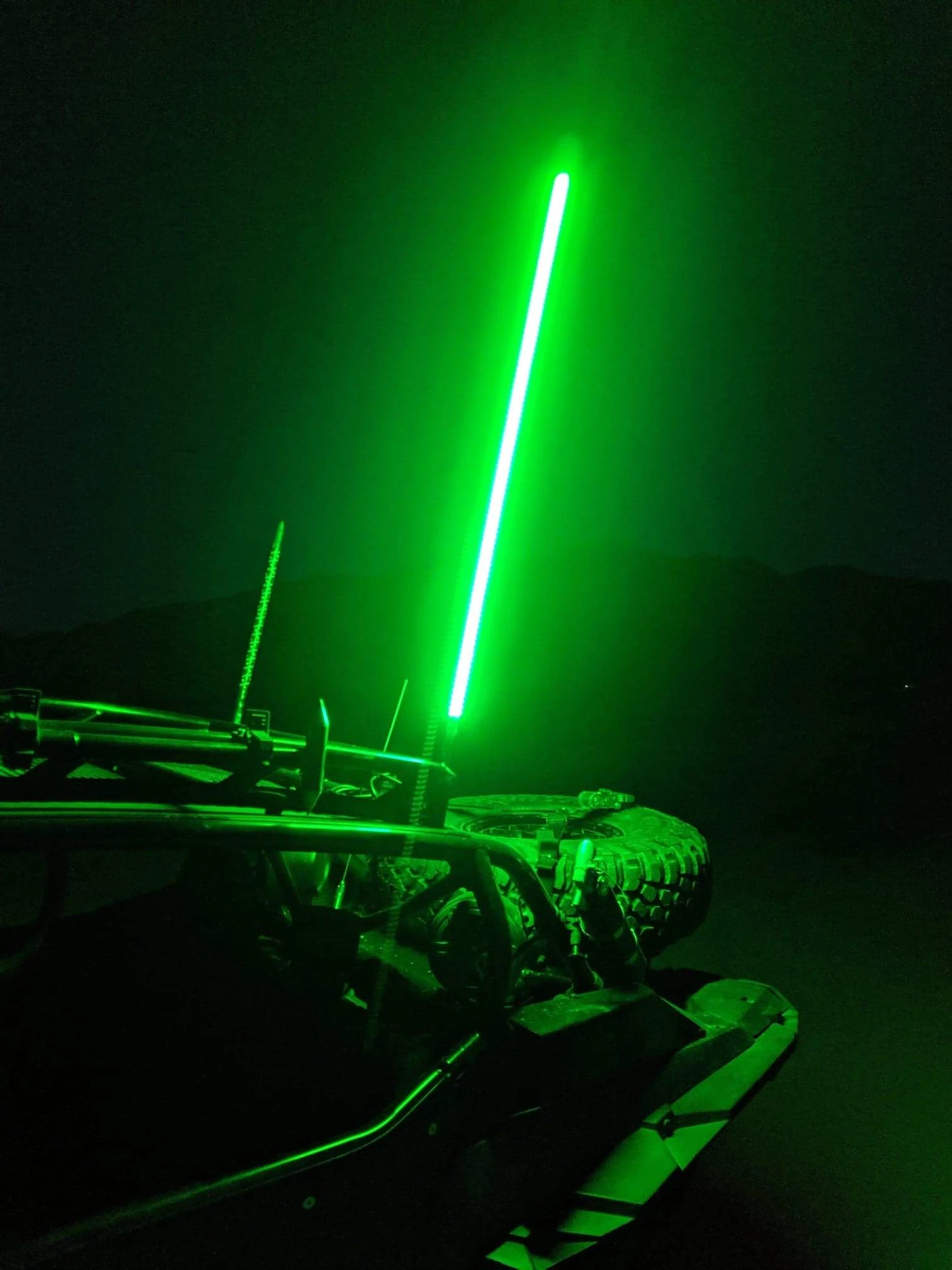 5150 Whips Hyper Color Whip - Image 4