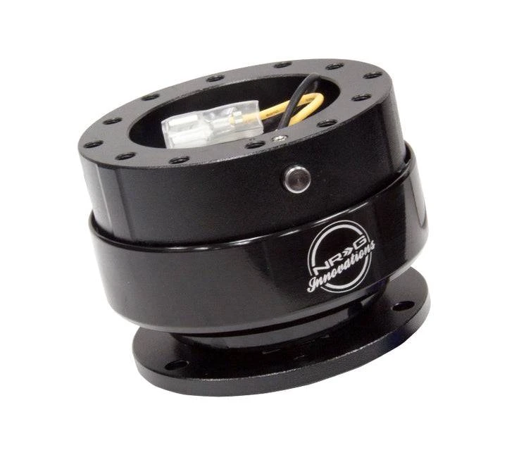Assault Industries 6 BOLT UNIVERSAL QUICK RELEASE STEERING WHEEL ADAPTER (HUB NOT INCLUDED)