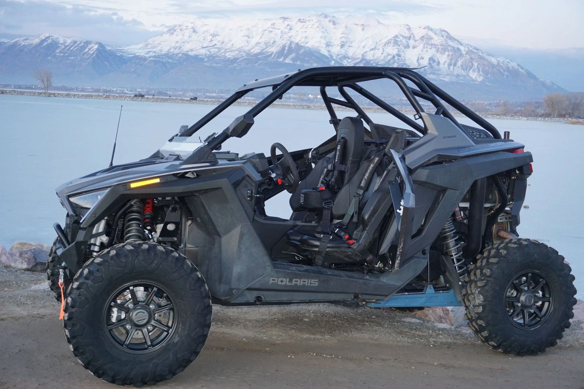 UTV Mountain Accessories UTVMA Polaris RZR Pro XP/Pro R/Turbo R Bump Seat