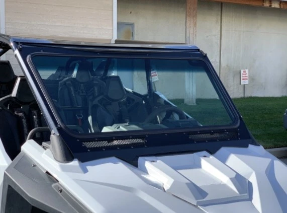 Moto Armor Glass Windshield For Vent Racing PRO XP Roll Cage - Image 5