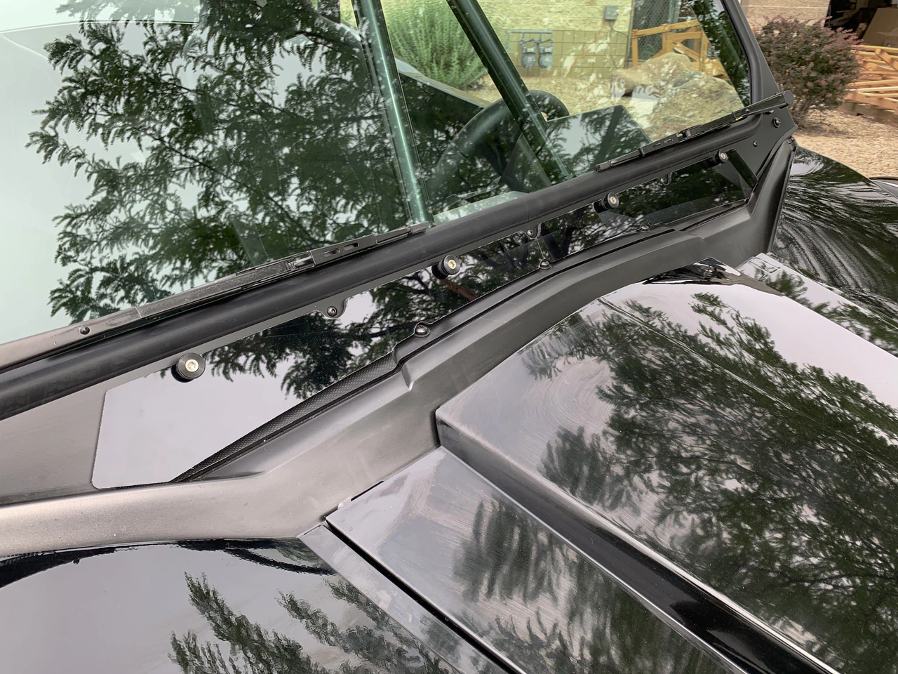 UTVZilla Wildcat XX Vented Glass Windshield 2 UTVZilla Wildcat XX Vented Glass Windshield - Image 2