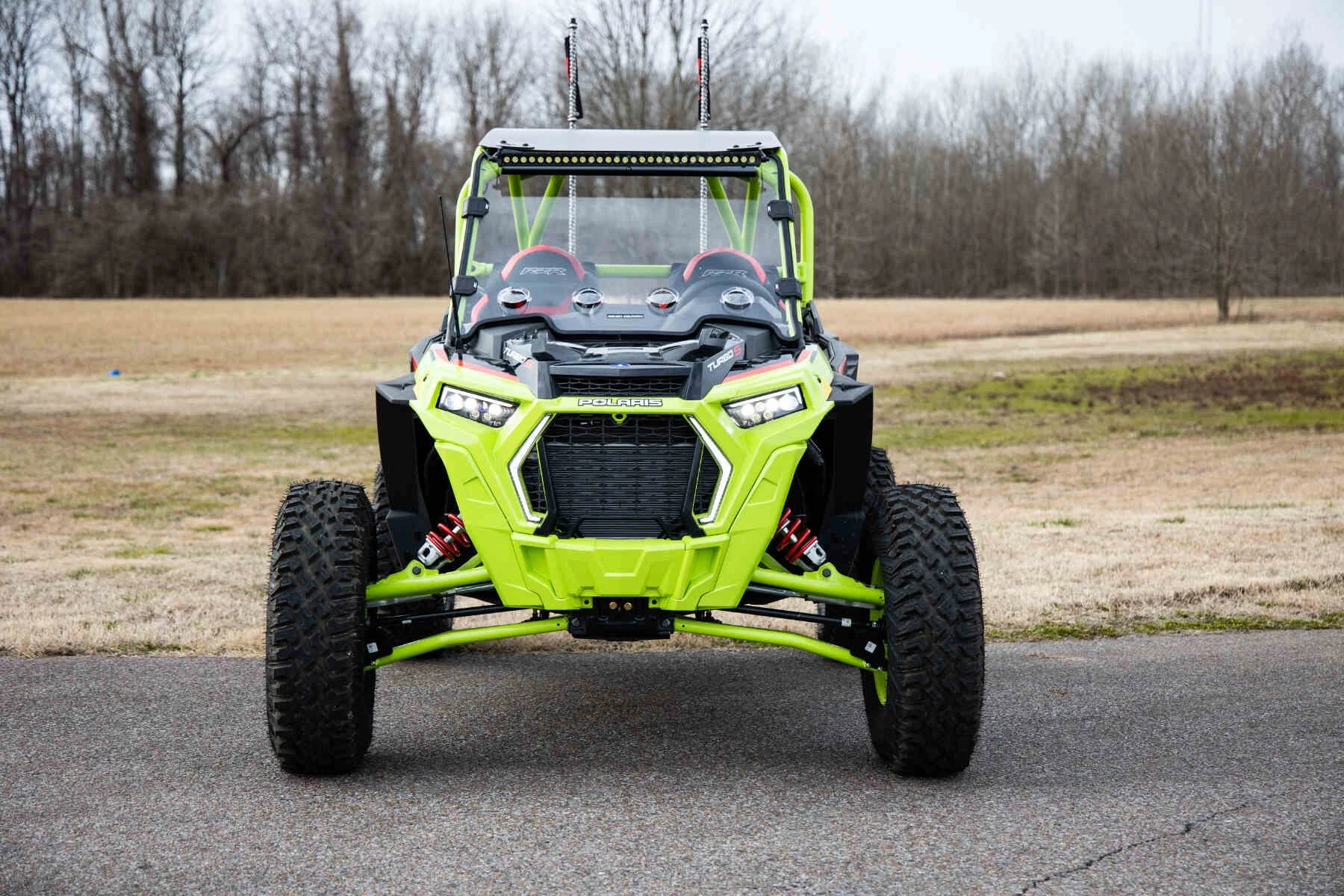 Rough Country '19-'21 Polaris RZR Turbo S Scratch Resistant Vented Full Windshield - Image 2