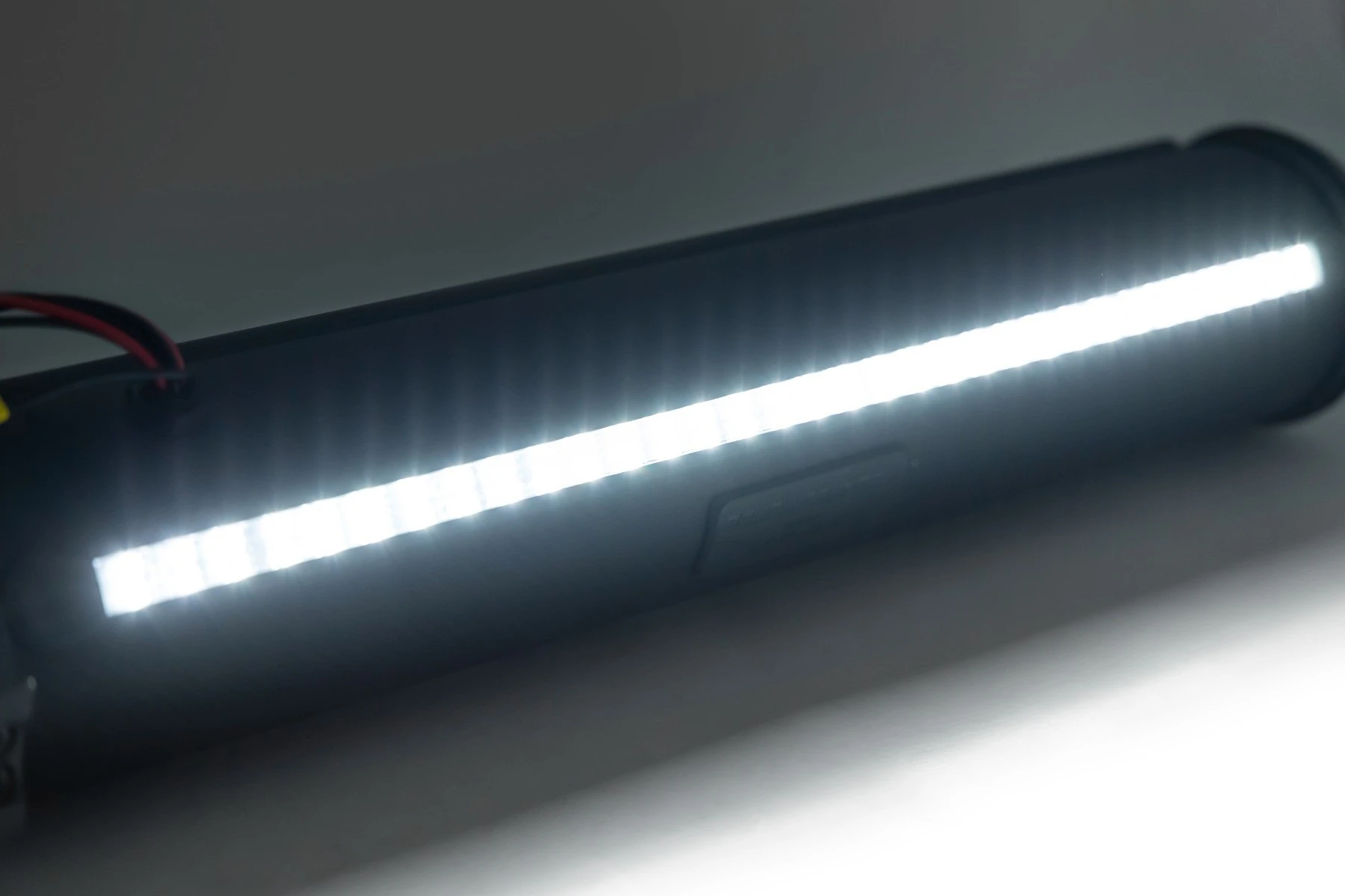 Rough Country IP66 UTV/ATV 8 Speaker Bluetooth LED Sound Bar - Image 8